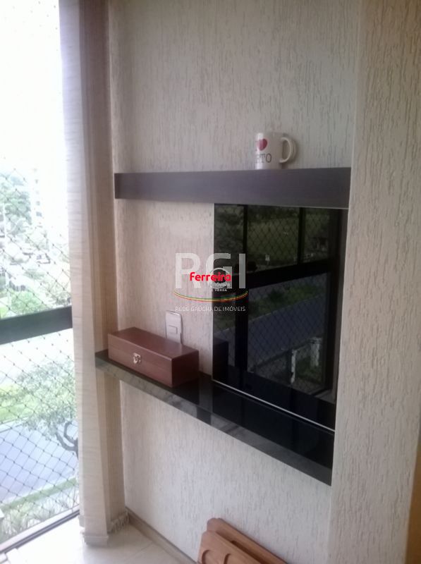 Apartamento para Venda - 68.28m², 3 dormitórios, 1 vaga - Sarandí