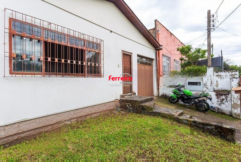 Casa de 3 dormitórios no bairro Jardim Itu