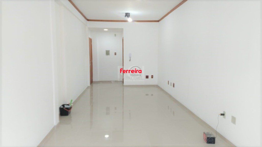 Sala Comercial, à venda, 37 m², Petrópolis - Porto Alegre — foto 2