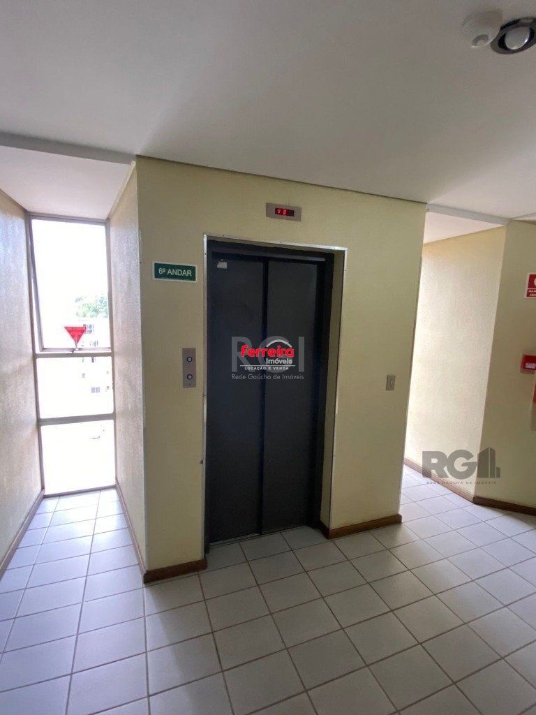 Sala Comercial, à venda, 49 m², Teresópolis - Porto Alegre — foto 2