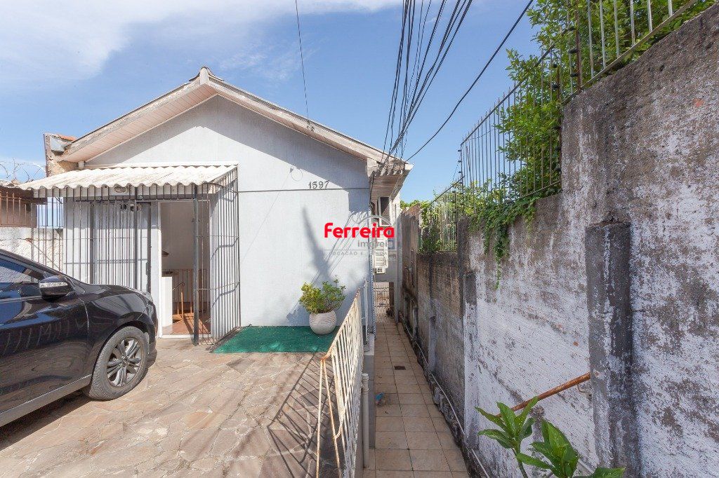 Casa 4 quartos à venda, 231m², Glória - Porto Alegre