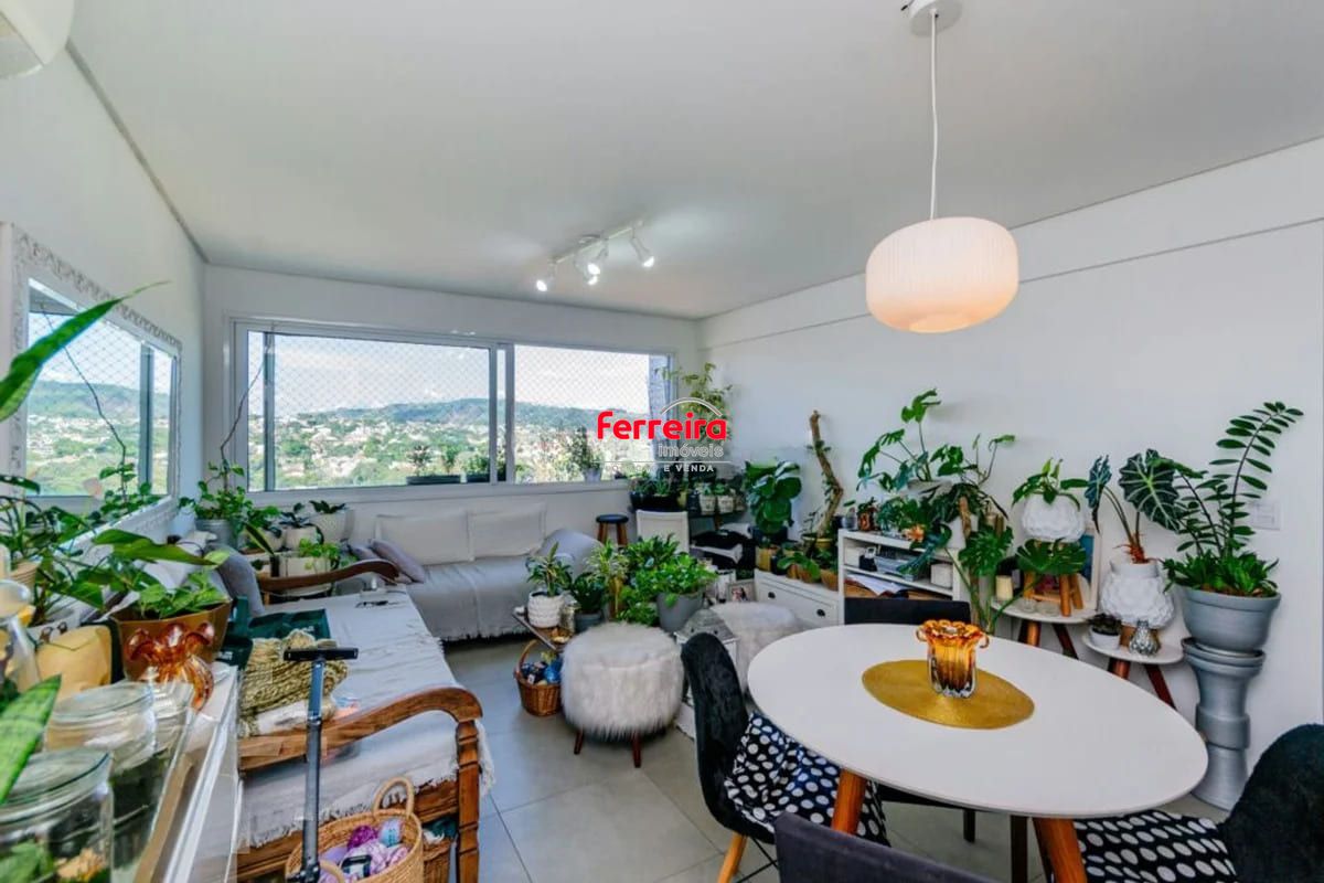 Apartamento de 2 dormitorios à venda em Bom Jesus, Porto Alegre