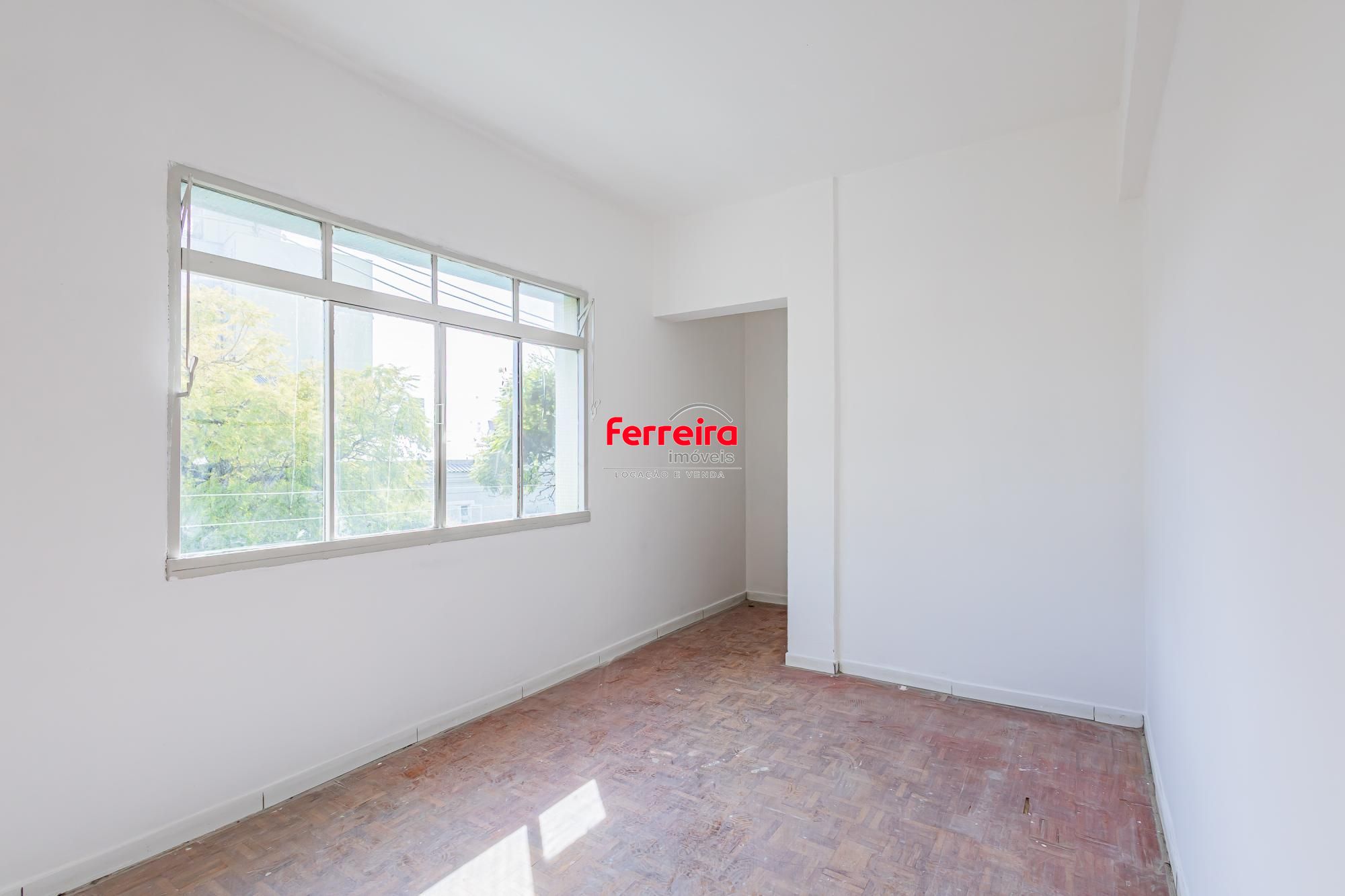 Apartamento, 1 quarto, à venda, 33 m², Floresta - Porto Alegre — foto 2