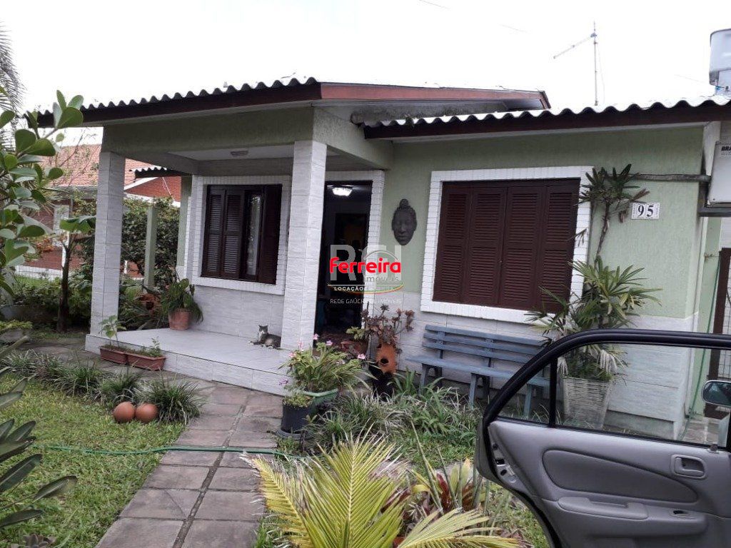 Casa para Venda - 124.3m², 3 dormitórios, 2 vagas - Centro