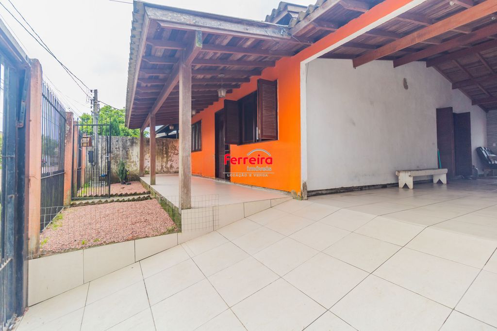 Casa 3 dormitórios à venda no Bairro Restinga - Porto Alegre