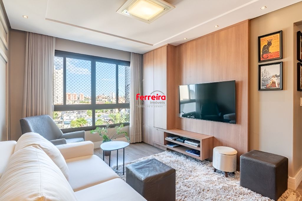 Apartamento de 2 dormitorios á vender em Passo Da Areia, Porto Alegre