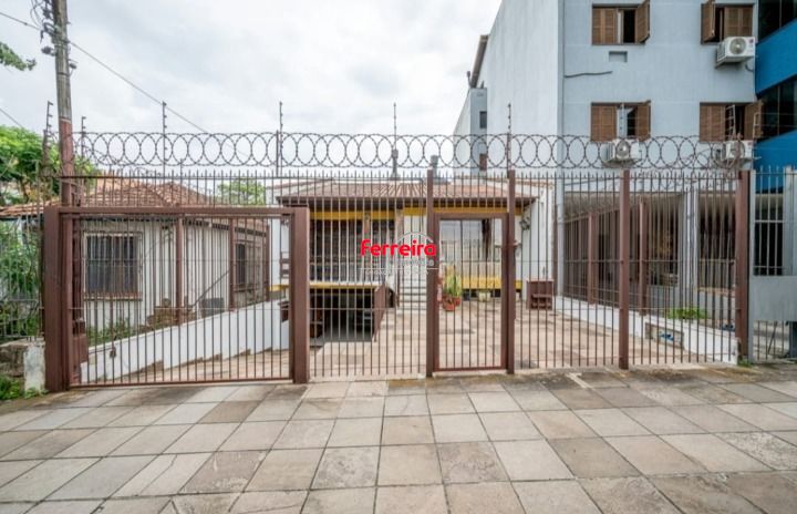 Casa 3 quartos à venda, 250m², Teresópolis - Porto Alegre