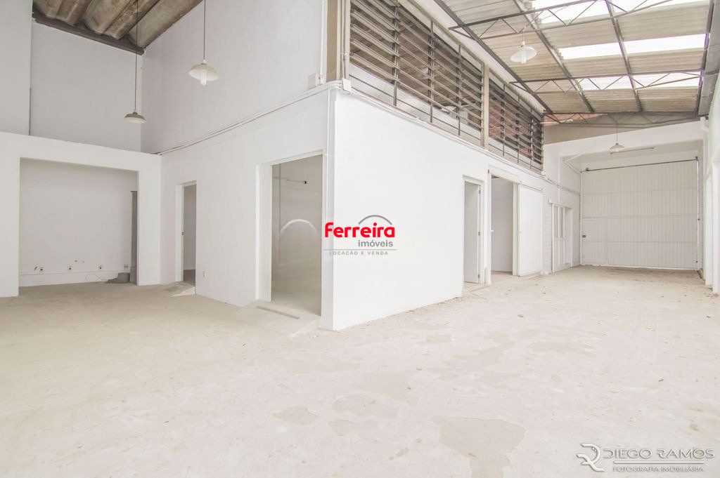 Pavilhão, à venda, 270 m², Navegantes - Porto Alegre — foto 4