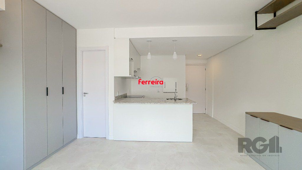 Studio, 1 quarto, à venda, 30 m², Floresta - Porto Alegre — foto 2