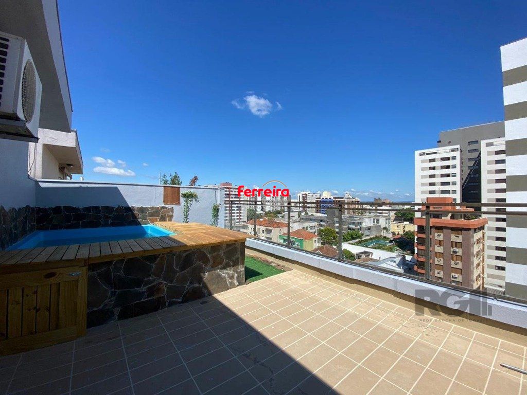 Cobertura Duplex para Venda - 269,97², 3 dorm, 1 suite, 2 vagas - Menino Deus