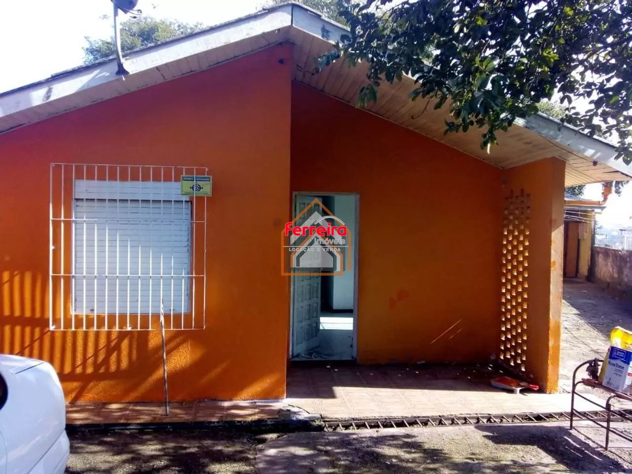 Casa de 3 dormitórios à venda em Alvorada/RS.