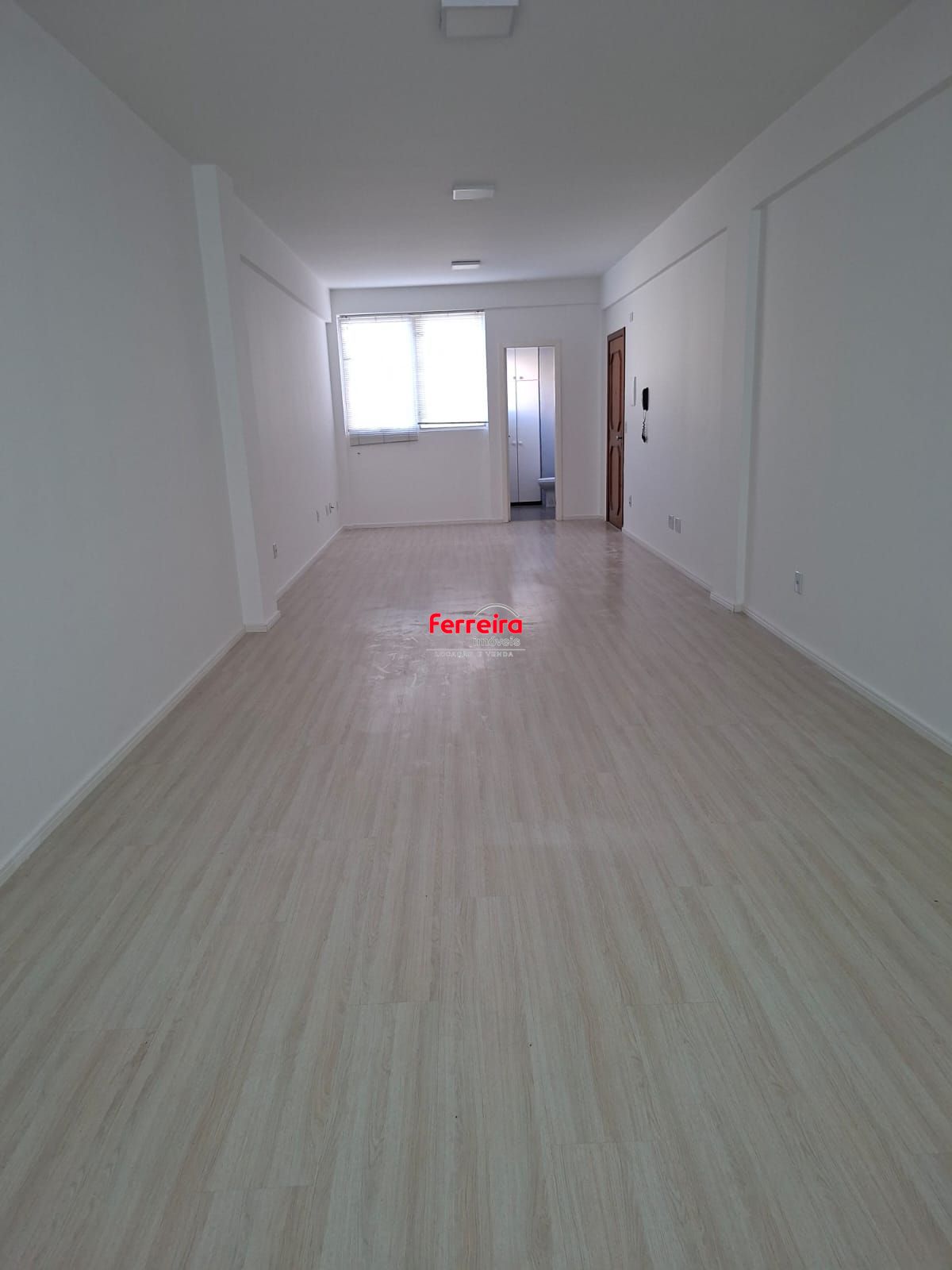 Sala Comercial, 1 sala, à venda, 47 m², Moinhos de Vento - Porto Alegre — foto 3