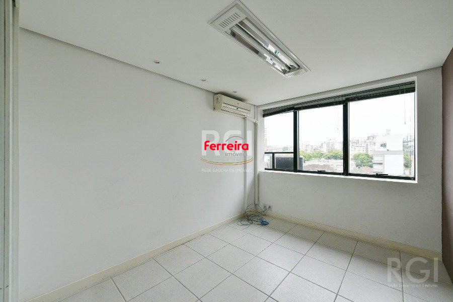 Conjunto/Sala para Venda - 153m², 0 dormitórios, 1 vaga - Petrópolis