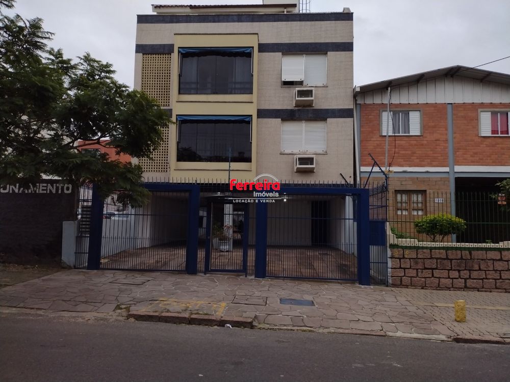 Excelente apto. no Bairro Partenon, com 52m2 de área útil, semi mobiliado, de 01 dormitório c/ uma vaga de garagem escriturada e coberta
