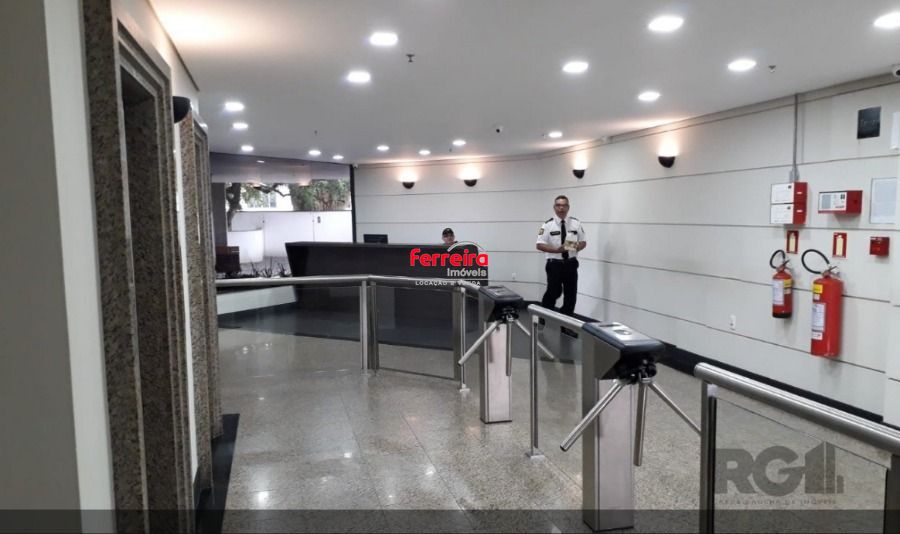Sala Comercial, 1 sala, à venda, 38 m², Três Figueiras - Porto Alegre — foto 2