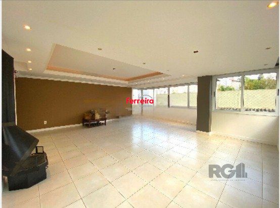 Venda apartamento com 3 dormitórios, 1 suíte e 2 vagas de garagem  lareira e churrasqueira Jardum Itu  Porto Alegre