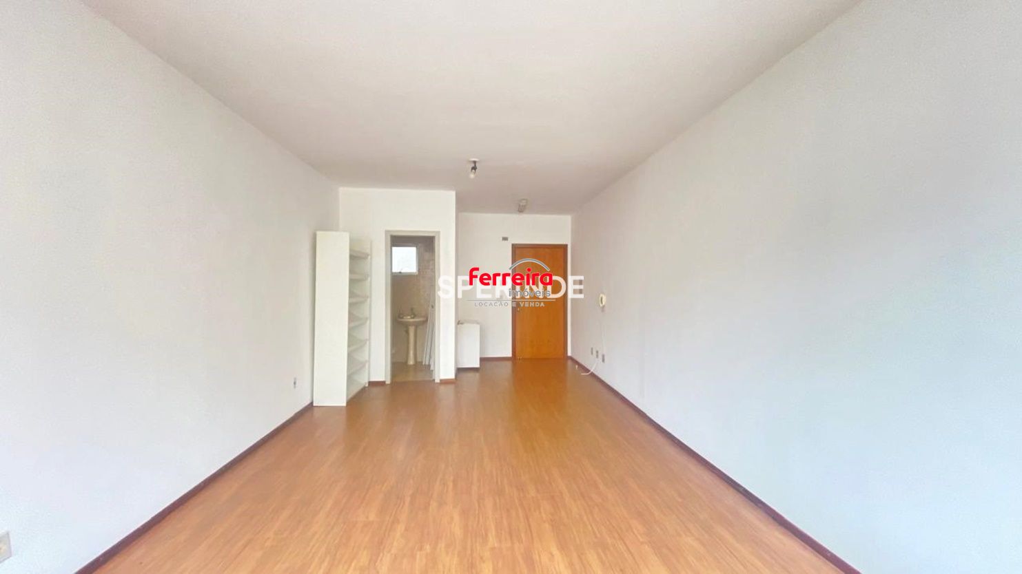 Sala Comercial, 1 sala, à venda, 33 m², Floresta - Porto Alegre — foto 2