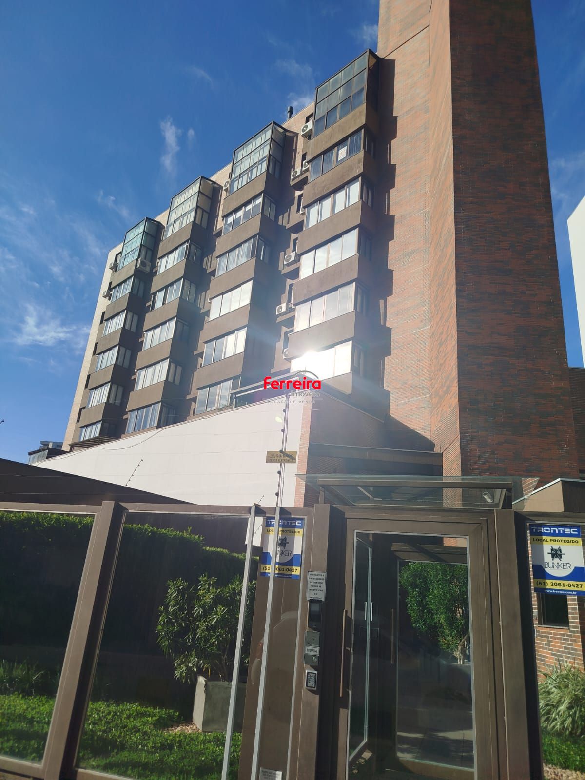 Ótimo apartamento de 1 dormitório perto do Parcão, com elevador e vaga coberta. Prédio com academia, lavanderia e salão de festas.