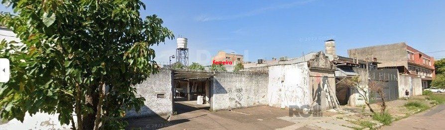 Terreno localizado no bairro Floresta com 1266 m²