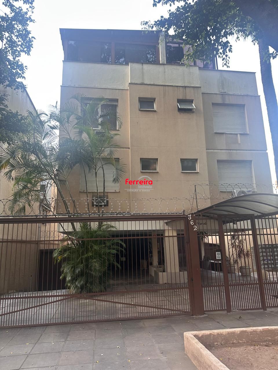 Apartamento 01 quarto com garagem no bairro Petrópolis