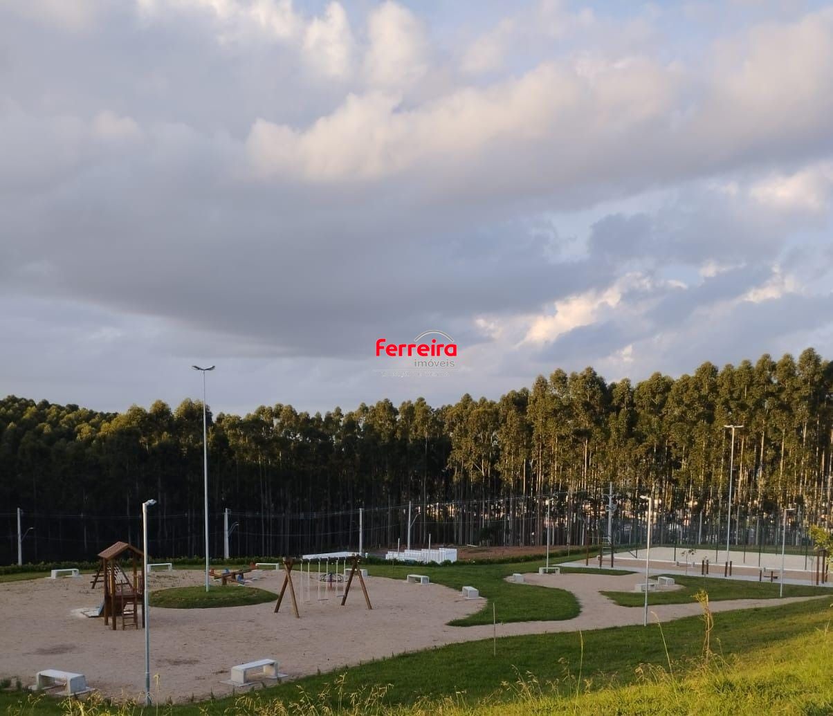 Terreno no Altos do Lago
