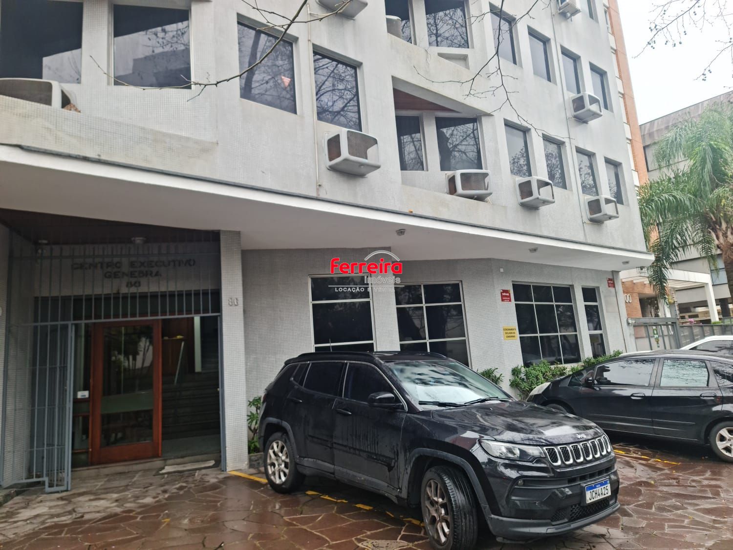 Sala comercial de frente no coração do bairro petrópolis