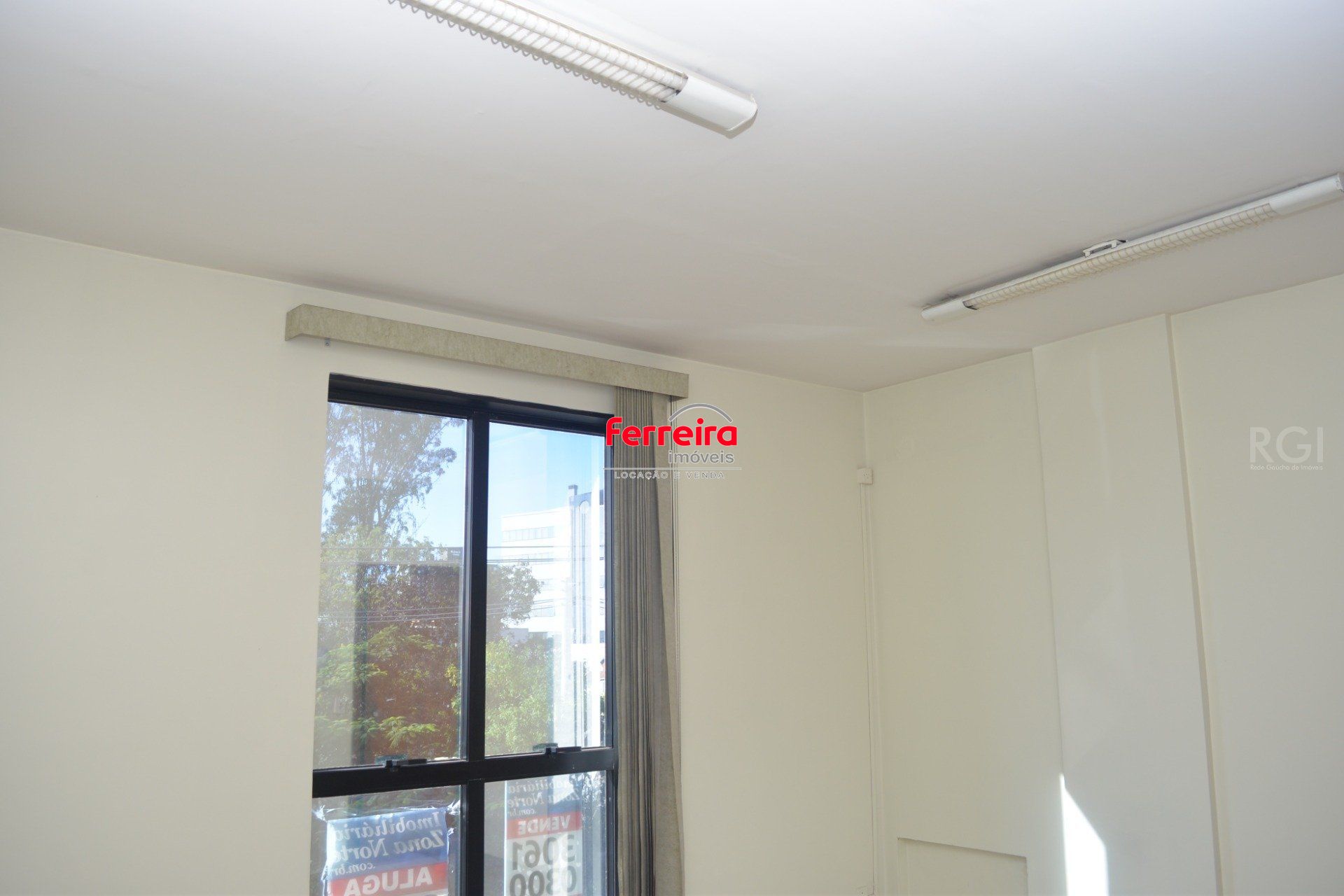 Sala Comercial, à venda, 21 m², São João - Porto Alegre — foto 5