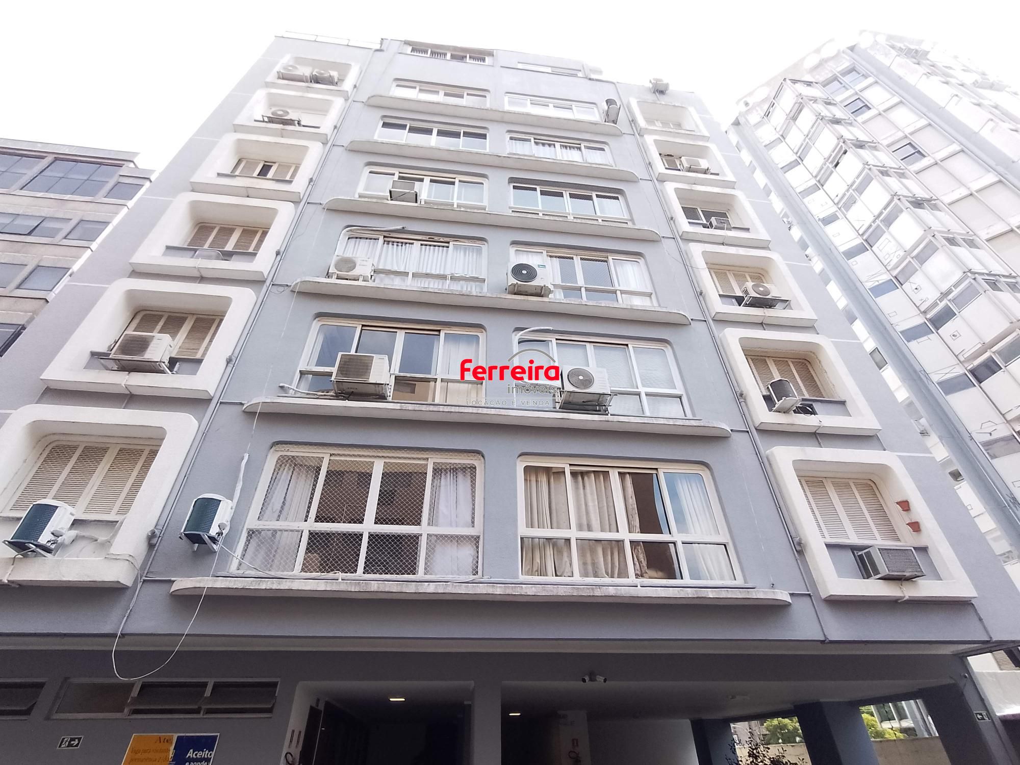 Apartamento 2 dormitórios com vaga e elevador no Moinhos de Vento