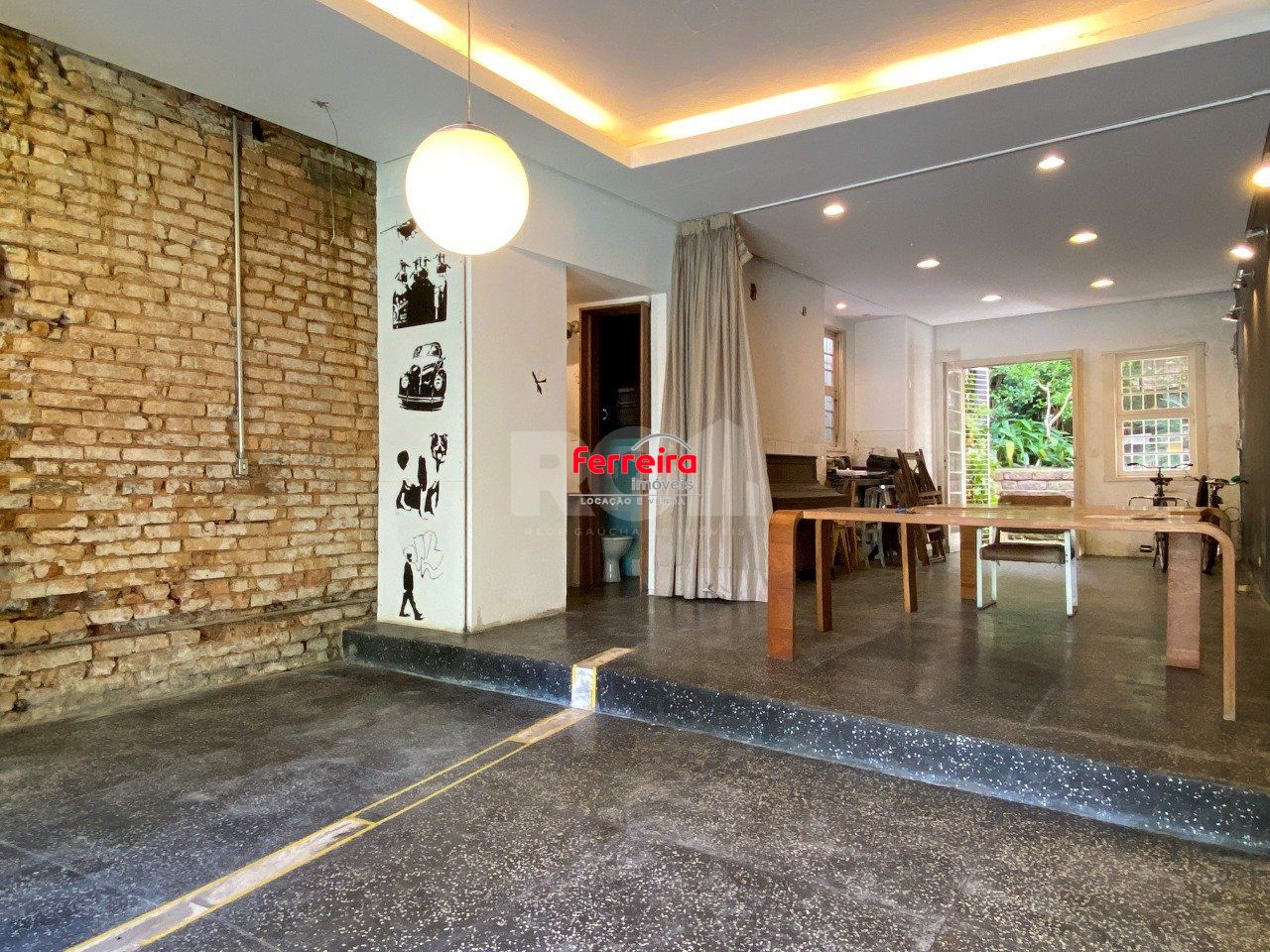 Casa Comercial para Venda - 60m², 0 dormitórios, Centro Histórico