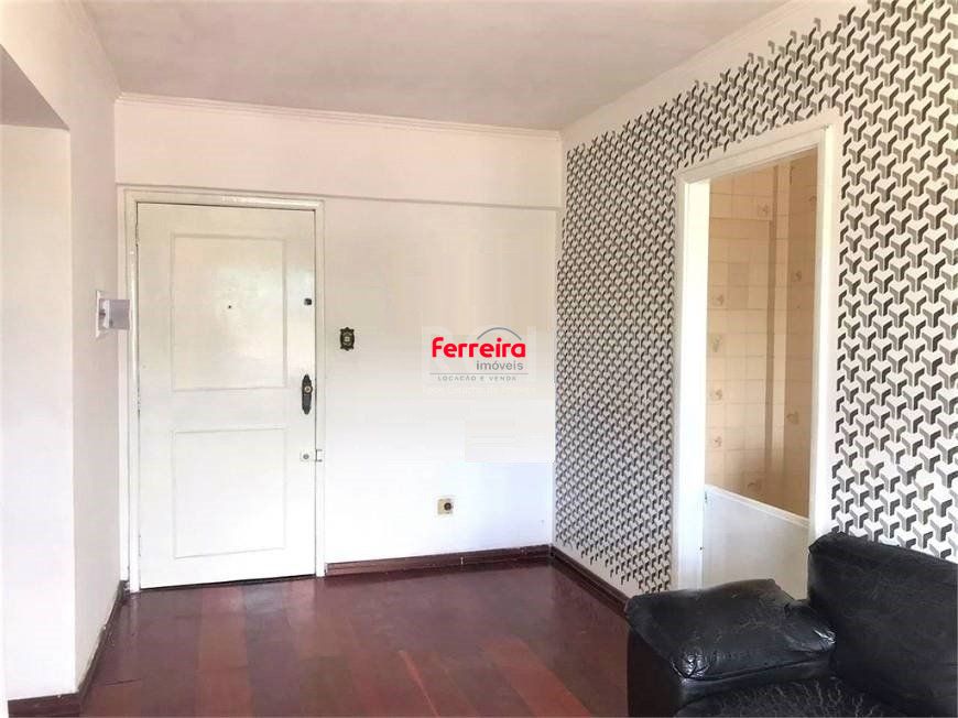 Apartamento 2 dormitórios, próximo ao Instituto de Cardiologia