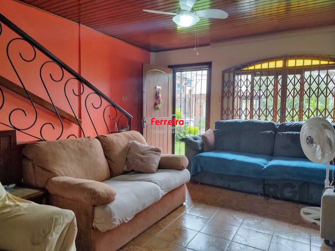 Casa para venda com 3 dormitórios no bairro Tristeza