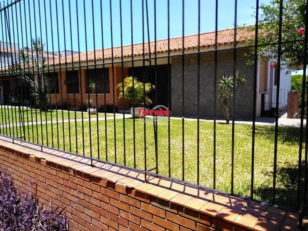 Casa para Venda - 400m², 7 dormitórios, sendo 1 suites, 2 vagas - Vila Assunção