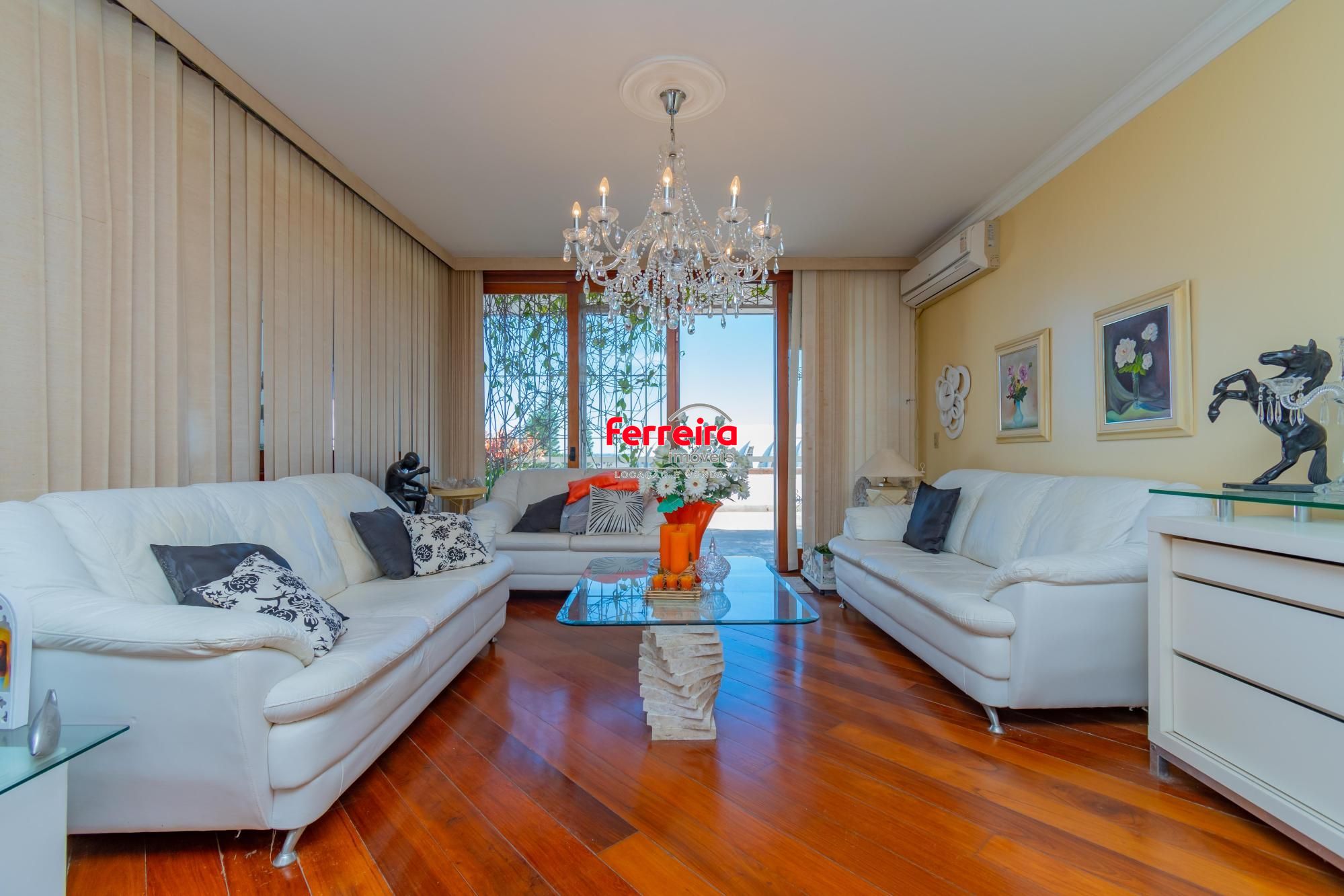 Cobertura horizontal, alto padrão, bairro Santa Tereza, 341m²  área privativa, 02 vagas garagem!
