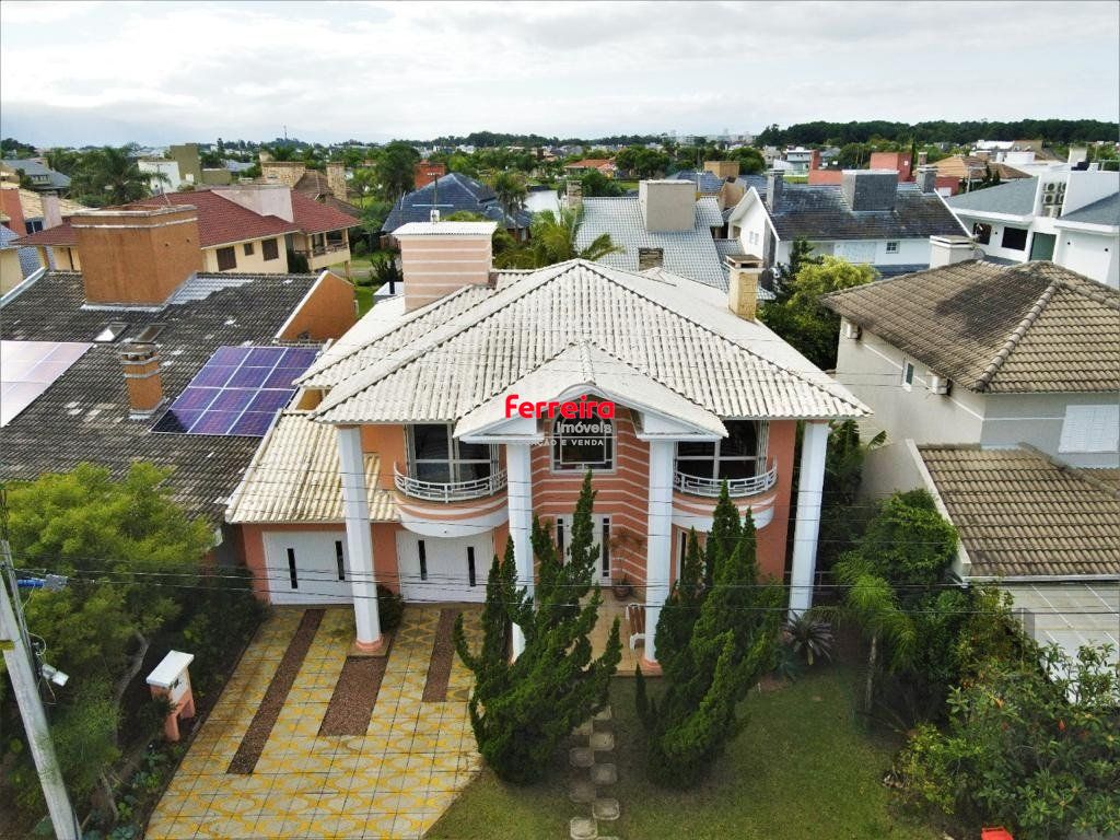 Magnífica casa  linda, 360m2  de  área  construída