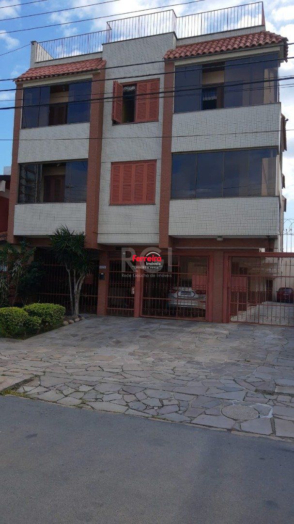 Cobertura para Venda - 182m², 4 dormitórios, sendo 1 suites, 2 vagas - São João