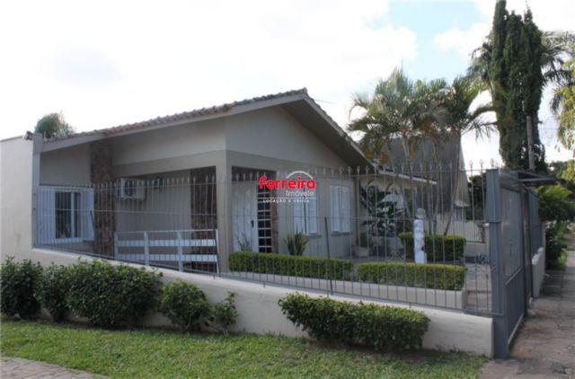 Casa para Venda - 200m², 4 dormitórios, sendo 1 suites, 3 vagas - Ipanema