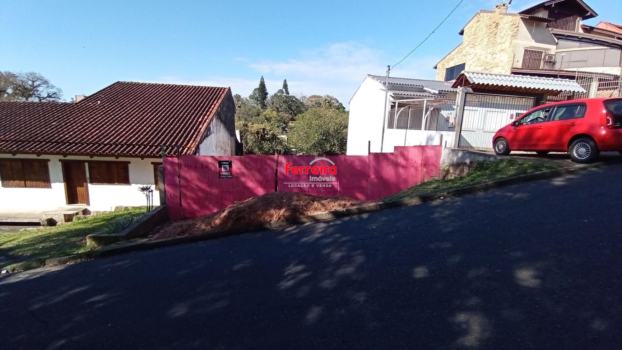 Terreno na TravessaNossa Senhora de Lourdes