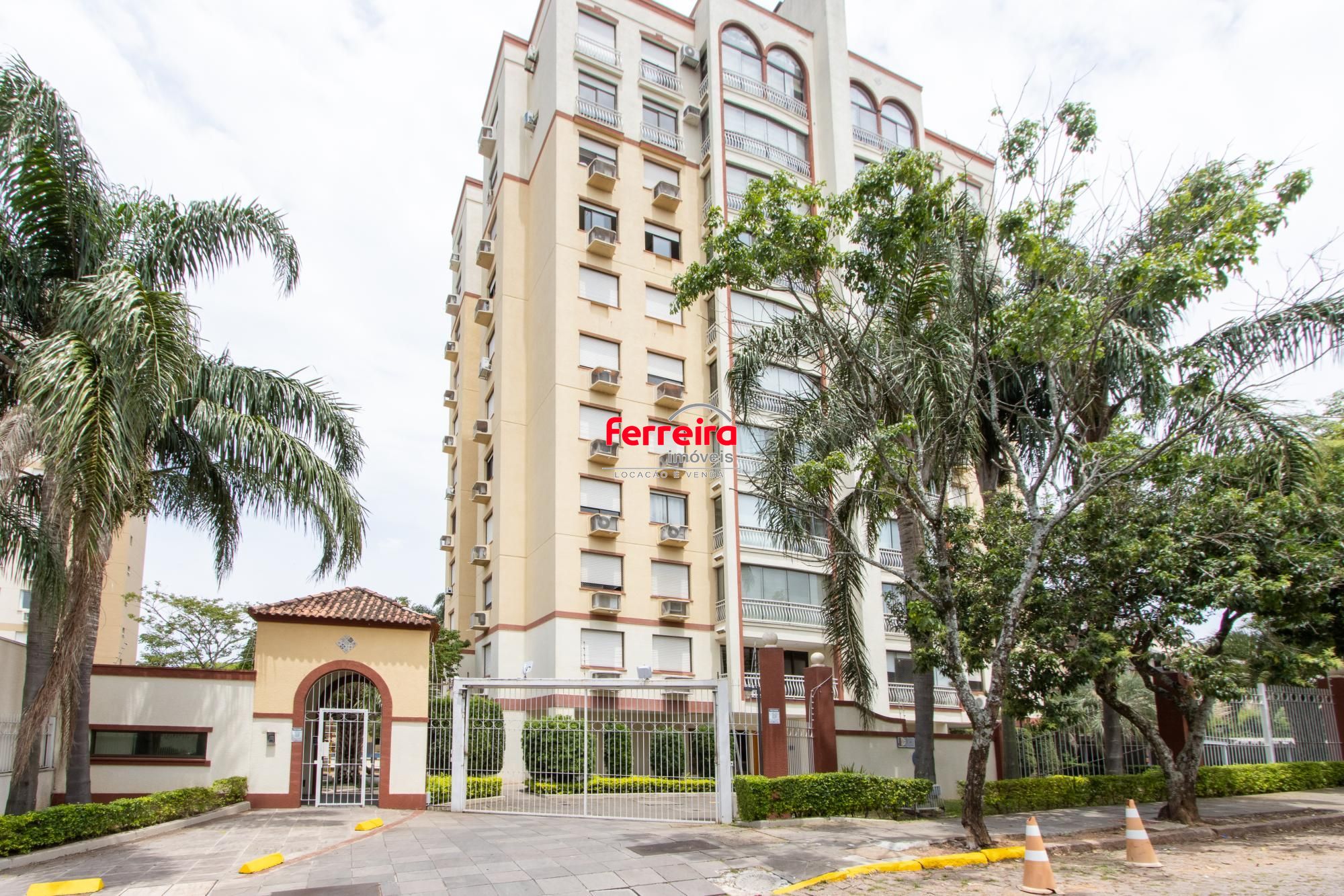 Apartamento para Venda - 93.43m², 3 dormitórios, 1 suite, 1 vaga - Teresópolis