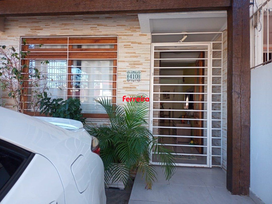 Casa para Venda - 131.92m², 2 dormitórios, sendo 2 suites, Guarujá