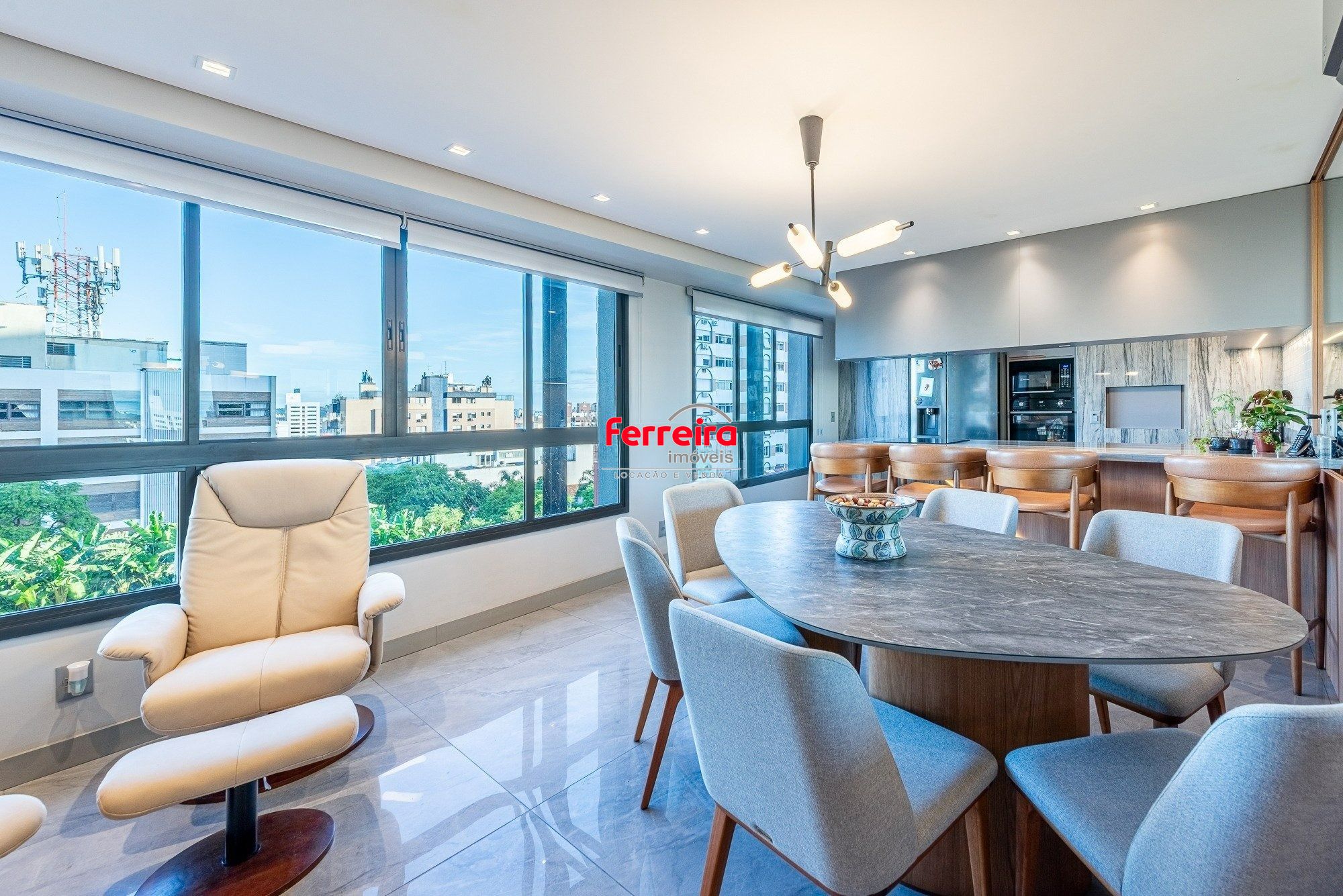 Apartamento de 3 dormitórios sendo 2 suítes