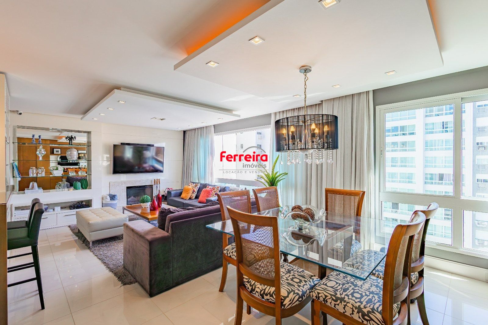 Apartamento Espetacular com 3 Suítes e Área Social Ampla no Passo d'Areia