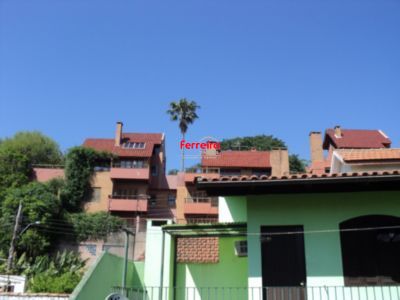 Casa para Venda - 331m², 3 dormitórios, sendo 1 suites, Santa Tereza