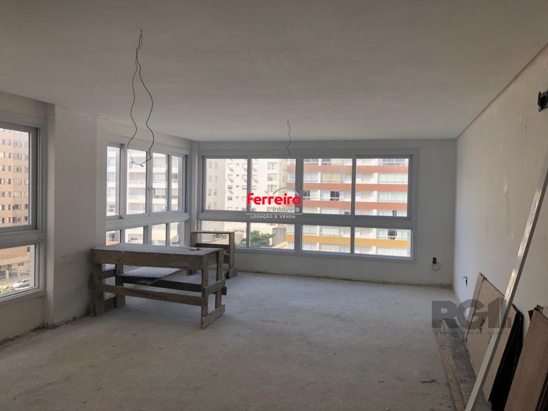 Apartamento 3 dormitórios, bairro Navegantes.