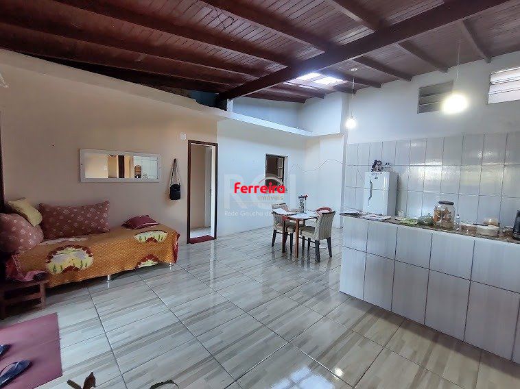 Casa para Venda - 156m², 2 dormitórios, 3 vagas - Campo Novo