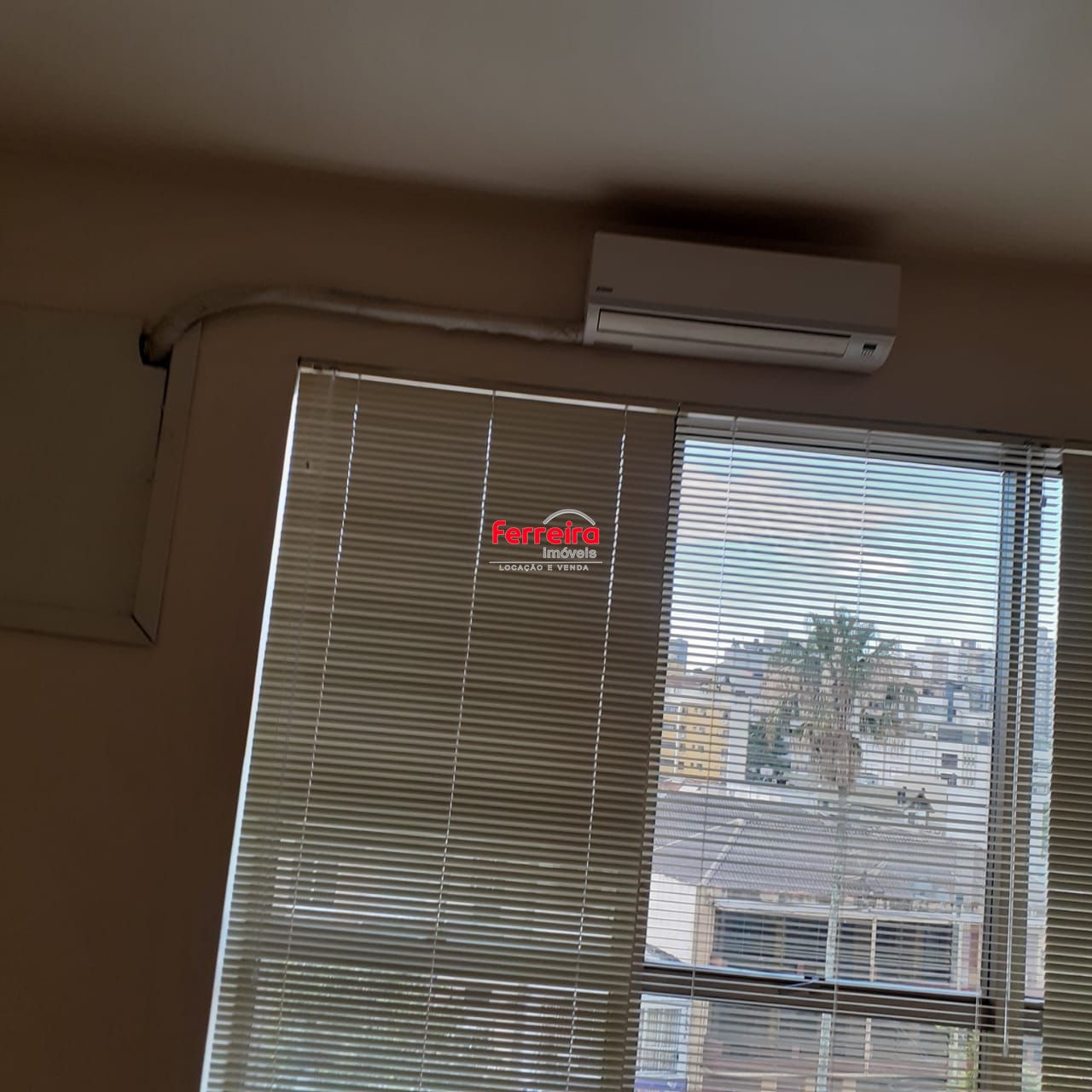 Sala Comercial, 1 sala, à venda, 31 m², Petrópolis - Porto Alegre — foto 2