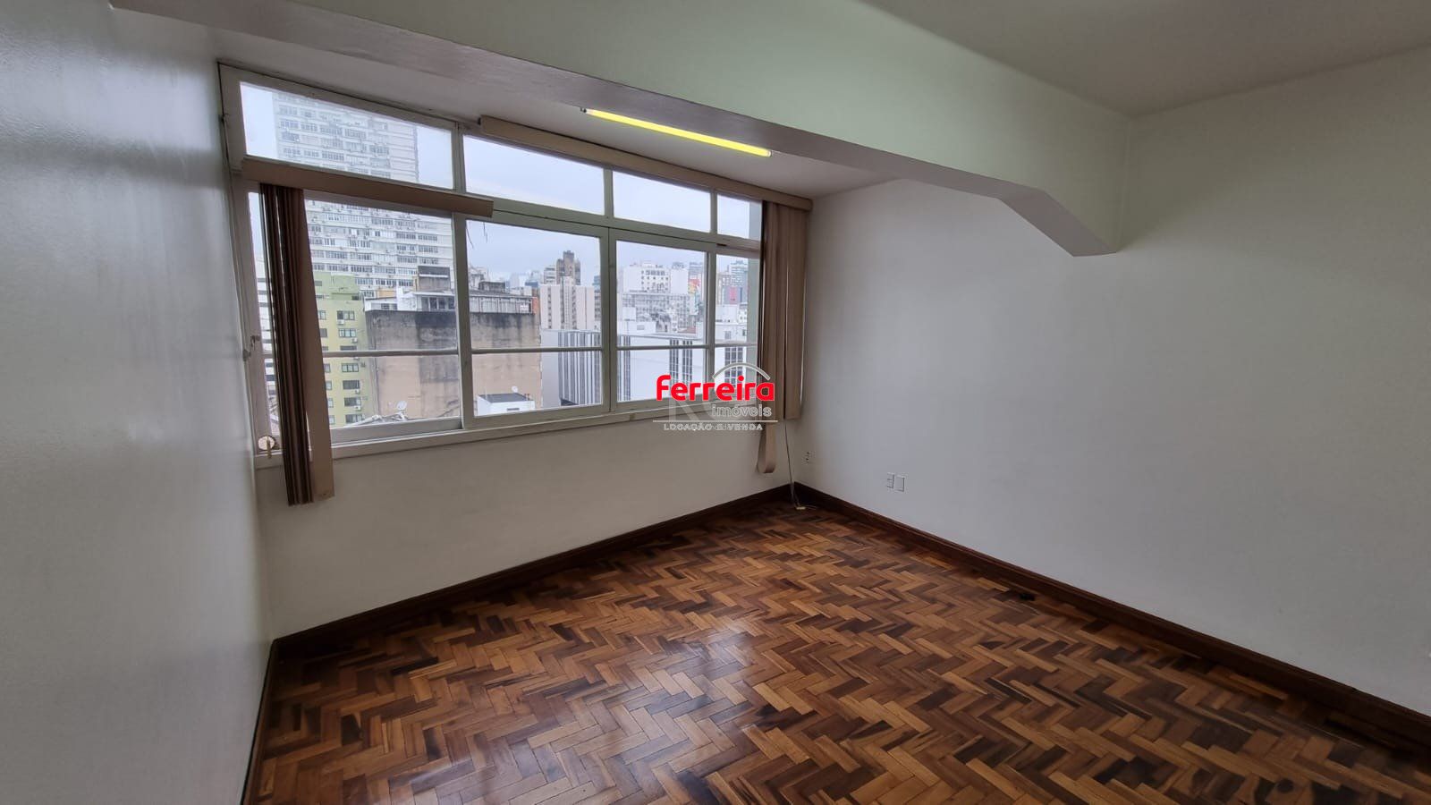 Conjunto/Sala para Venda - 0m², 0 dormitórios, Centro Histórico