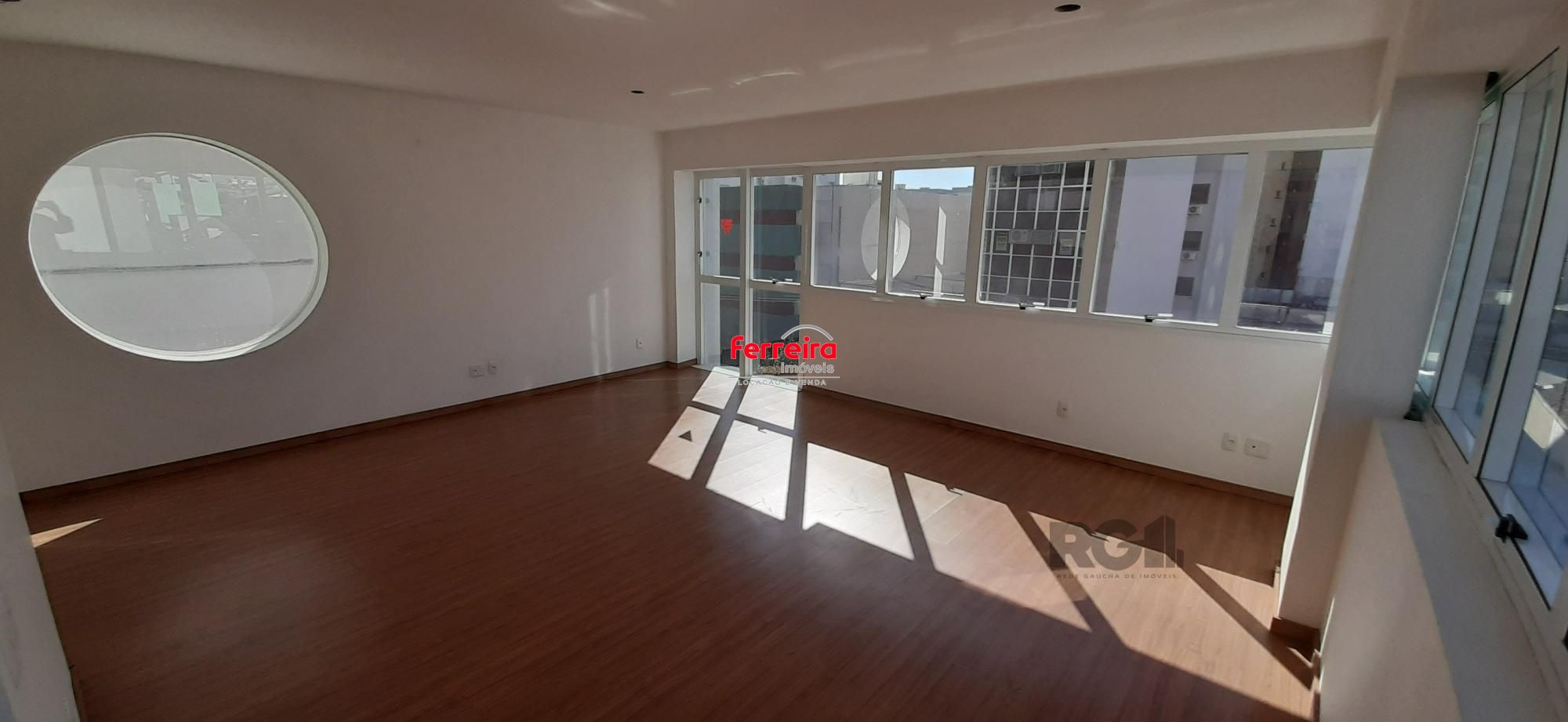 Sala Comercial, à venda, 44 m², Menino Deus - Porto Alegre — foto 3