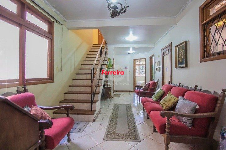 Casa para Venda - 400m², 6 dormitórios, sendo 1 suites, 3 vagas - Santana