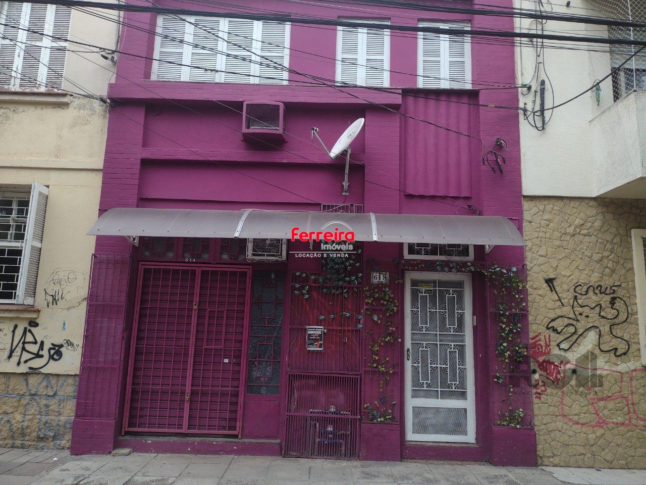 Prédio comercial,280,50m2 de área de terreno,na Cidade baixa