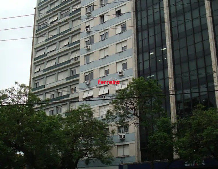 Apartamento 3 quartos, suite, dep de empregada,andar alto,Bairro Centro